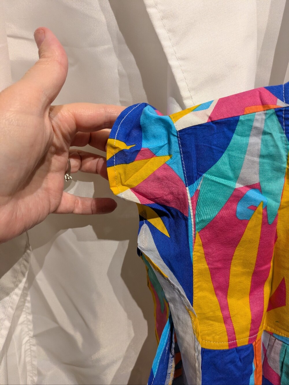 D2 J.Crew Abstract Geometric Floral Print Top Shirt XL Cotton BE816 Multi-Color - Picture 4 of 8